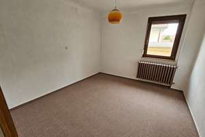 Einfamilienhaus mit Garage und Stellplatz in Rottenbauer zu verkaufen – Die vollständige Adresse der Immobilie erhältst du vom Anbieter., 97084 Rottenbauer, Würzburg – Vorschaubild 11