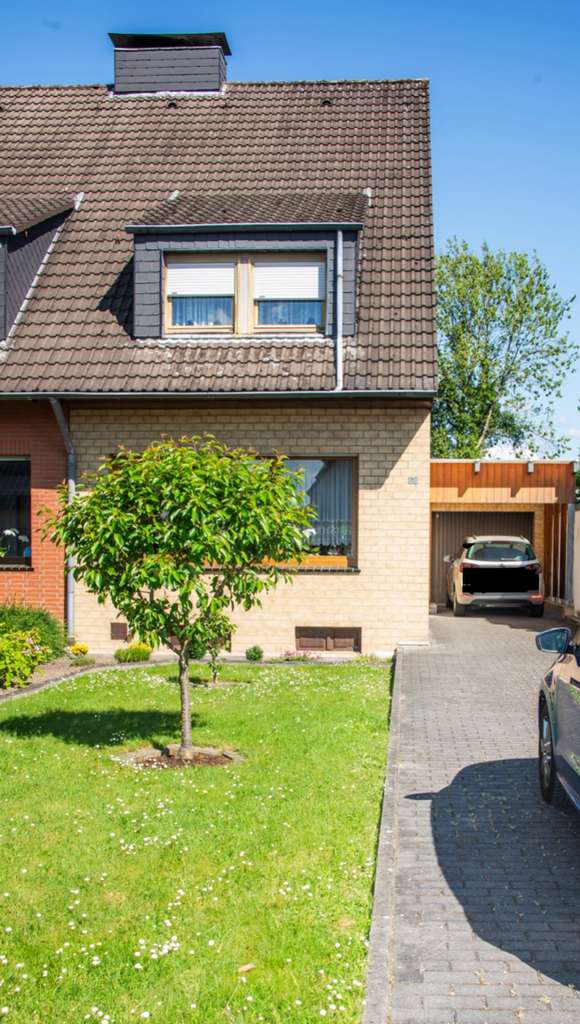 Wunderschöne Doppelhaushälfte in Langenfeld (Rheinland)