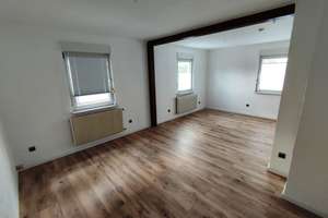 Charmantes Reihenendhaus mit EBK in Urbach – 3 Zimmer, 73 m², ab sofort | Ideal für 1–2 Personen – Wilhelmstraße 12, 73660 Urbach – Vorschaubild 5