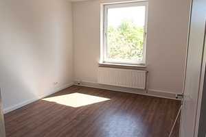 Erstbezug nach Renovierung: Moderne 3-Zimmer-Wohnung in Hamburg-Wilhelmsburg –  teilmöbliert – Veringstraße 167, 21107 Hamburg – Vorschaubild 11