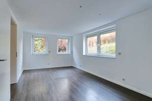 Großzügiges Wohnhaus mit Einliegerwohnung/Büro im Grünen in Hamburg-Rahlstedt – Die vollständige Adresse der Immobilie erhältst du vom Anbieter., 22147 Rahlstedt, Hamburg – Vorschaubild 38