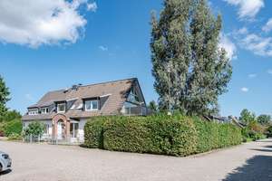 Bezugsfreies Zweifamilienhaus am Lambertus-See in Düsseldorf-Kalkum!