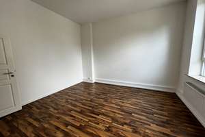 Drei-Zimmer Wohnung mit Einbauküche/ Dusche und Badewanne/ Citylage – Bürgermeister-Smidt-Straße 174, 27568 Mitte, Bremerhaven – Vorschaubild 8