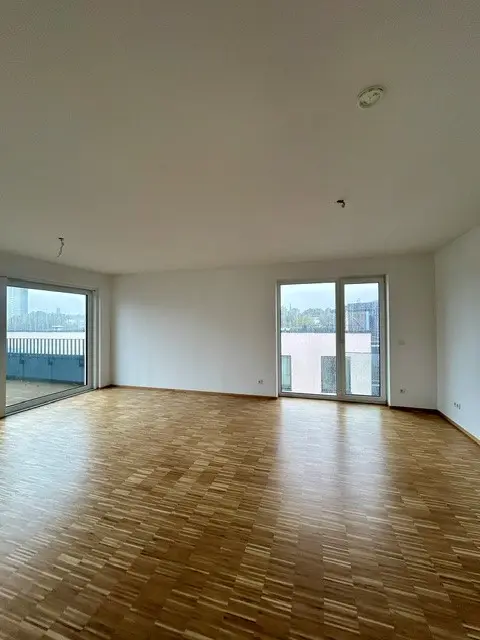 Helle Wohnung mit großer Dachterrasse - Photo 5