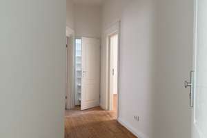 Altbau trifft Bestlage – 2-Zimmer-Wohnung mit besonderem Flair – Die vollständige Adresse der Immobilie erhältst du vom Anbieter., 65197 Rheingauviertel / Hollerborn, Wiesbaden – Vorschaubild 3