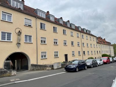 Provisionsfrei, Wü-Frauenland, 3-Zimmer-Wohnung mit Balkon