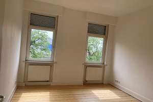 Komplett sanierte 4 ZKB mit Balkon, original Dielenböden und Wohnküche in stilvollem Altbau! – Die vollständige Adresse der Immobilie erhältst du vom Anbieter., 68169 Neckarstadt-West, Mannheim – Vorschaubild 2