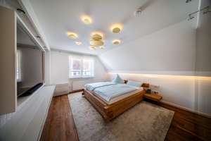 Einmaliges Stadthaus in Ulm: Luxus- Einfamilienhaus mit Spa, Heimkino & privatem Traumgarten – Radgasse 23/4, 89073 Mitte, Ulm – Vorschaubild 13