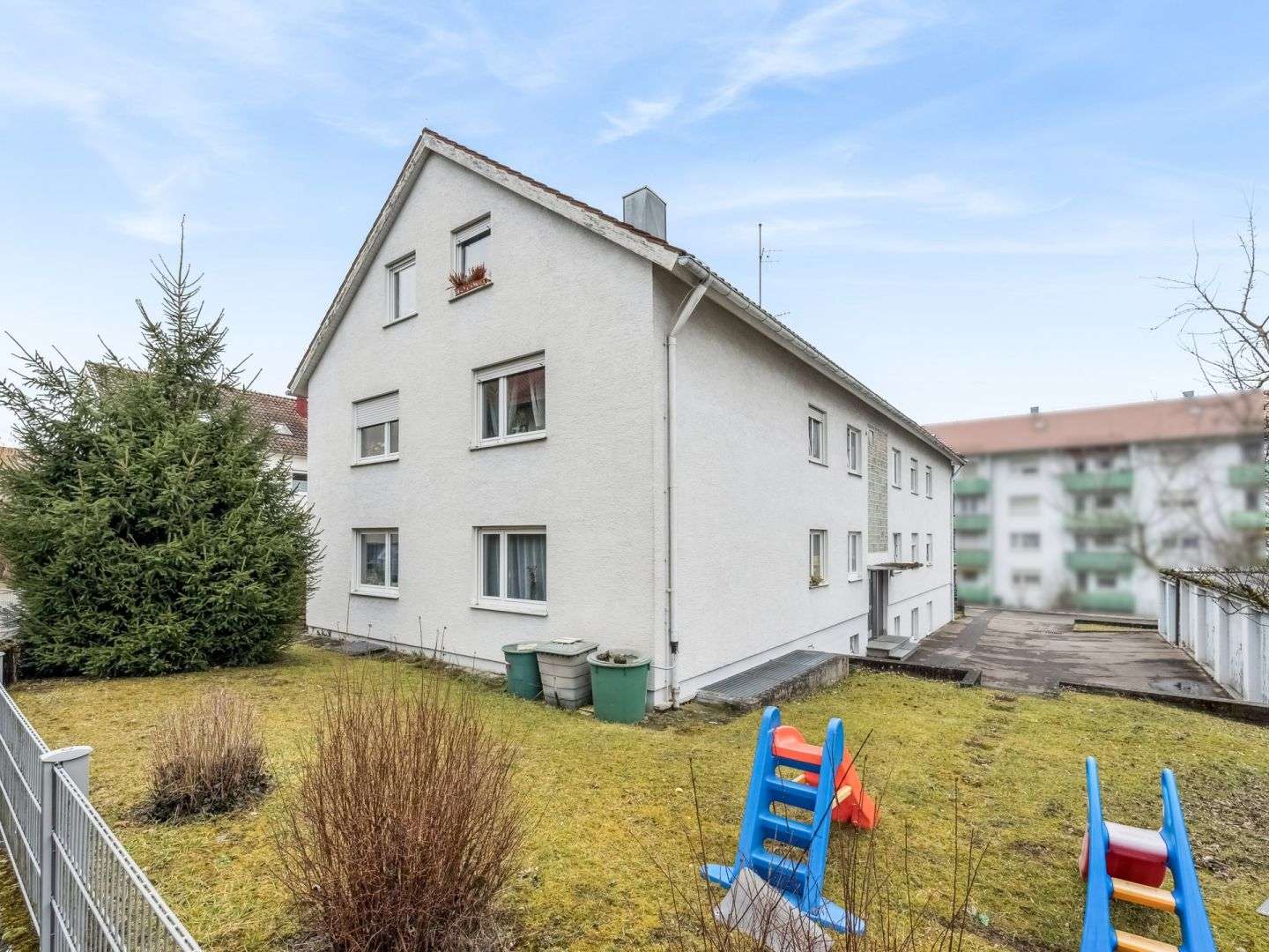 Vollvermietetes Mehrfamilienhaus mit 8 Einheiten–Kapitalanlage mit Aufteilungsoption in Geislingen, Göppingen Kreis – Bild 3