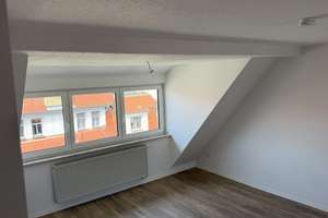 Neu saniert - Blick über Jena:  DG ca. 46 m², 2 Zimmer, ruhig & zentrumsnah – Golmsdorfer Straße 21, 7749 Wenigenjena, Jena – Vorschaubild 7