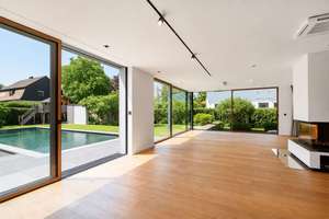 Architektenvilla zum Wohlfühlen. Wohnkomfort der Extraklasse. – Die vollständige Adresse der Immobilie erhältst du vom Anbieter., 82223 Eichenau – Vorschaubild 3