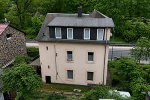 Eigennutzung oder Kapitalanlage! Mehrfamilienhaus mit 3 Wohneinheiten in Dresden-Dölzschen – Die vollständige Adresse der Immobilie erhältst du vom Anbieter., 1187 Naußlitz, Dresden – Vorschaubild 2