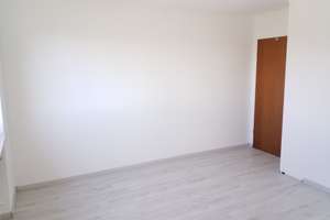 Zuhause mit 2 Zimmern in Königsbrunn in ruhiger Lage mit schöner Aussicht – Donauwörtherstr. 32a, 86343 Königsbrunn – Vorschaubild 9