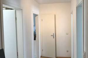 Stilvolle 2,5-Zimmer-Wohnung mit Balkon im Grünen – Die vollständige Adresse der Immobilie erhältst du vom Anbieter., 93051 Ostenviertel, Regensburg – Vorschaubild 2