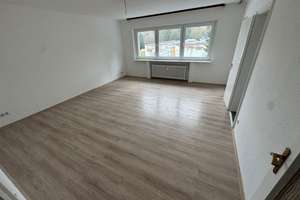Wuppertal, tolle 1 Zimmer Wohnung mit Balkon zu vermieten!