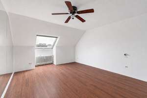 Großzügiges Wohnen auf drei Ebenen: 5-Zimmer-Maisonettewohnung in Augsburg-Oberhausen – Die vollständige Adresse der Immobilie erhältst du vom Anbieter., 86154 Oberhausen-Nord, Augsburg – Vorschaubild 7