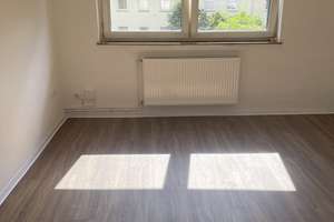 Tolle 1 Zimmerwohnung mit Duschbad – 60486 Bockenheim, Frankfurt am Main – Vorschaubild 2