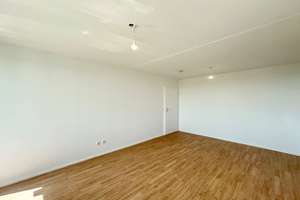 Lichtdurchflutete 4-Zimmer-Wohnung – Plettstraße 51, 81735 Neuperlach, München – Vorschaubild 2