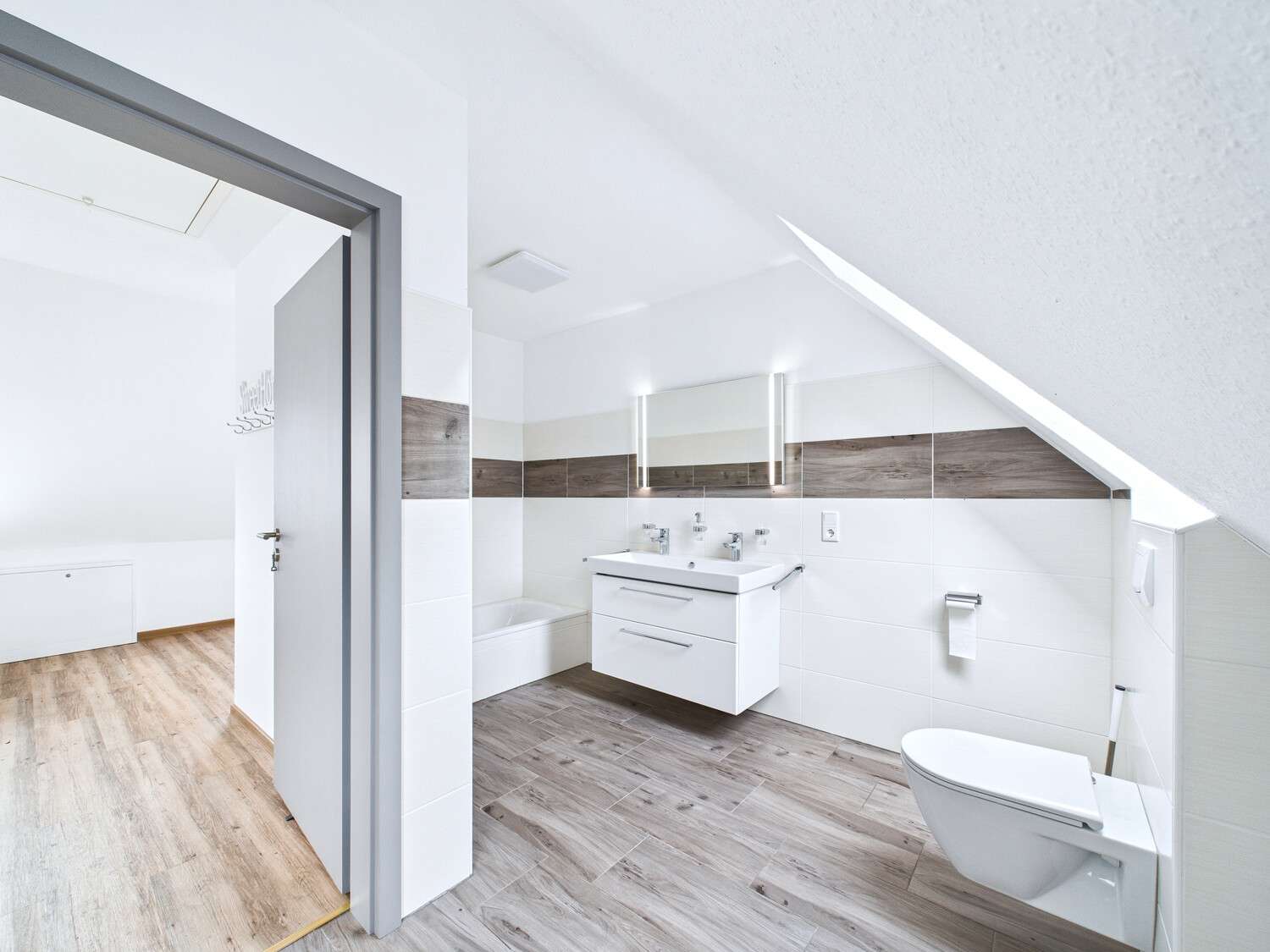 Immobilie in Leezdorf - Neuwertiges Zweifamilienhaus in ruhiger Lage von Leezdorf - Bild 7