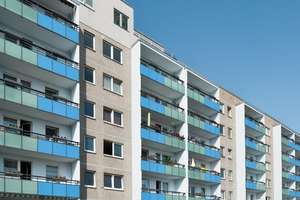 Nachmieter gesucht für 3-Zimmer Wohnung – Eichhorster Straße 9, 12689 Marzahn, Berlin – Vorschaubild 1