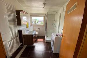 geräumige 1-Zimmer-DG-Wohnung in Karlsruhe-Durlach-Aue mit großer Küche – Die vollständige Adresse der Immobilie erhältst du vom Anbieter., 76227 Durlach, Karlsruhe – Vorschaubild 11