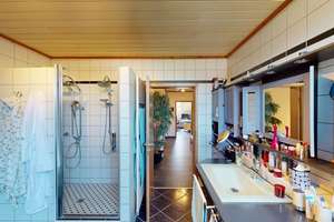 Großzügige Doppelhaushälfte mit 3 Wohneinheiten, Wintergarten & privater Sauna – Die vollständige Adresse der Immobilie erhältst du vom Anbieter., 76287 Rheinstetten – Vorschaubild 15