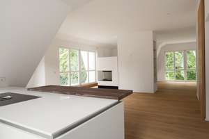 Einzigartiges Penthouse mit Dachterrasse in Gartenvilla, Bogenhausen, München – Oberföhringerstraße 87a, 81925 Herzogpark, München – Vorschaubild 2
