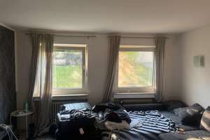 Attraktive 2-Zimmer Souterrain-Wohnung  in Köln Mauenheim in zentrale Lage – Siegmundstraße 11, 50739 Mauenheim, Köln – Vorschaubild 3