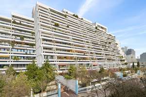 3-Zimmer-Wohnung im Olympiadorf mit Blick auf Olympiaturm und Olympiastadion