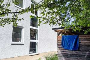 Idylle Pur! Reihenendhaus mit großzügiger Wohn-/Nutzfläche und großem Garten – Schumacherstraße 37, 97209 Veitshöchheim – Vorschaubild 4