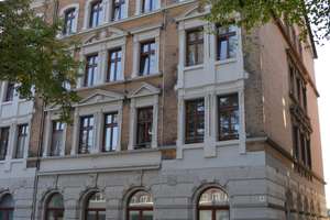 Vis-a-vis der Uni!!! Gemütl. 1,5 Zimmer Whg.
