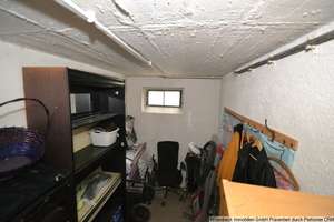 Feldmoching-Hasenbergl/ 3 Zi Whg/ 8.OG/DG /Loggia/ vermietet/ U-Bahn und Seenähe – Die vollständige Adresse der Immobilie erhältst du vom Anbieter., 80935 Lerchenau-Ost, München – Vorschaubild 3