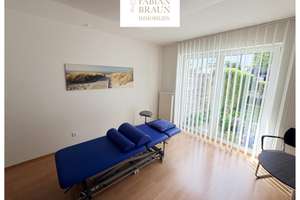*Rarität*Praxis/Wohnung, EG, barrierefrei, EBK, 2 WC´s, Dusche, Carport, 90482 Nürnberg-Laufamholz