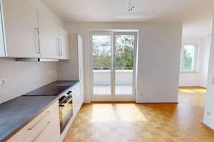 Ein Rückzugsort im Grünen – 2-Zimmer-Dachterrassenwohnung mit Herz in Strausberg