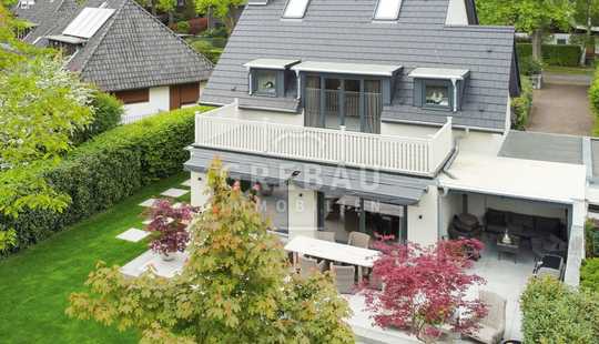 Bild von Nehmen Sie nur Ihre Koffer mit! Exklusives
Einfamilienhaus in hervorragendem Zustand!