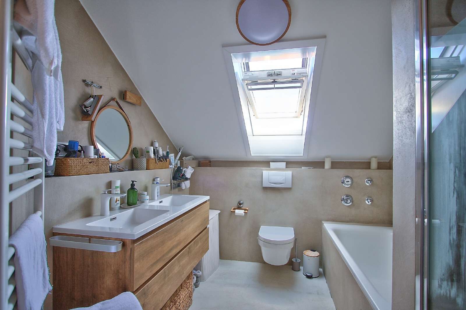 Immobilie in Egmating - EGMATING: EIN SONNIGES WOHNDOMIZIL IN RUHIGER ORTSRANDLAGE - Bild 1