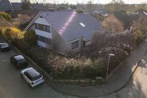 Geestland - Langen // Großzügiges Architektenhaus in hervorragender Lage – Die vollständige Adresse der Immobilie erhältst du vom Anbieter., 27607 Langen – Vorschaubild 1