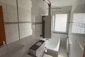 Helle 3-Zimmer Wohnung mit Balkon im 3. OG in Remscheid-Innenstadt – Mozartstraße 16a, 42853 Schöne Aussicht, Remscheid – Vorschaubild 8