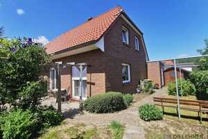 Dr. Lehner Immobilien NB -
Schmuckes Einfamilienhaus am Stadtrand ruhig gelegen – Demmin (Kreis) – Vorschaubild 5