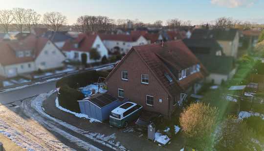 Bild von Modernisierte DHH nach WEG gebaut in idyllischer Lage im Angebotsverfahren