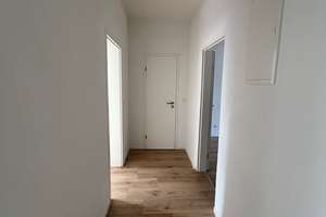 Sanierte 3,5-Zimmer-Wohnung in Gelsenkirchen-Schalke – Uechting Straße 12, 45881 Schalke-Nord, Gelsenkirchen – Vorschaubild 4