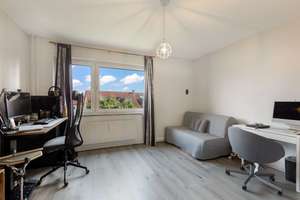 Modernisierte 3-Zimmer-Wohnung mit West-Loggia in ruhiger Lage – Die vollständige Adresse der Immobilie erhältst du vom Anbieter., 50999 Sürth, Köln – Vorschaubild 6