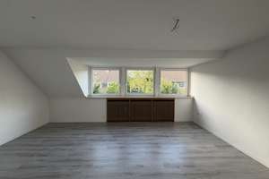 Riesige, helle Maisonette Wohnung in Essen, Borbeck 200 QM – Die vollständige Adresse der Immobilie erhältst du vom Anbieter., 45355 Borbeck-Mitte, Essen – Vorschaubild 23