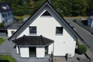 Modernes Einfamilienhaus in ruhiger Lage Lippstadts – Die vollständige Adresse der Immobilie erhältst du vom Anbieter., 59557 Lippstadt – Vorschaubild 3