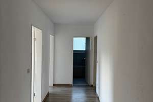 Großzügige Dachgeschosswohnung – Töpferstr. 7, 49078 Hellern, Osnabrück – Vorschaubild 1