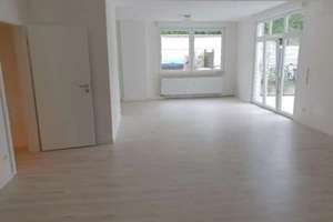 Freundliche 2,5-Zimmer-Wohnung mit Terrasse und EBK im Bonner Musikerviertel