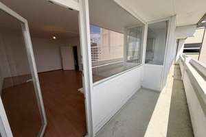 Geräumige 3-Zimmer-Wohnung mit Balkon im 11.OG! – Angerburger Allee 49, 14055 Westend, Berlin – Vorschaubild 5