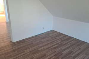 für Naturliebhaber - 50 m² Dachgeschoss-Wohnung auf Resthof in Mengede – Königsheide 87, 44359 Schwieringhausen, Dortmund – Vorschaubild 4