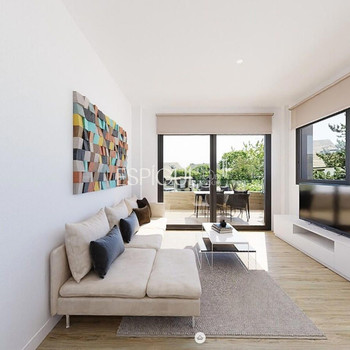 Neubauwohnung mit Terrasse und Garten in Sarrià de Ter, perfekt für Familien