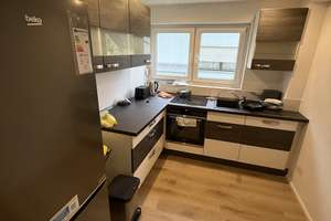 Ein Zimmer in einer 4er WG  in Heilbronn-Klingenberg – Theodor-Heuss-Straße 34/1, 74081 Klingenberg, Heilbronn – Vorschaubild 4
